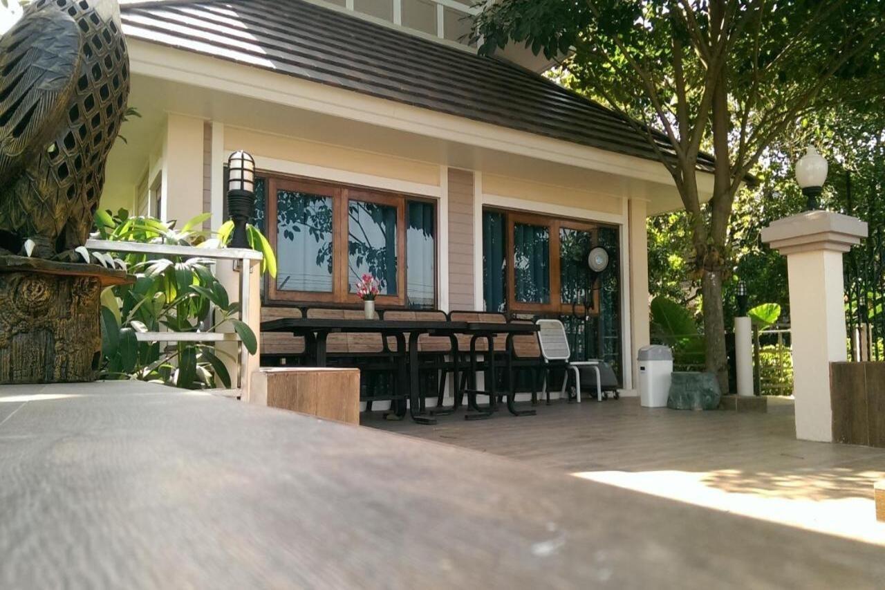 Damnoen Care Resort Damnoen Saduak Exterior foto